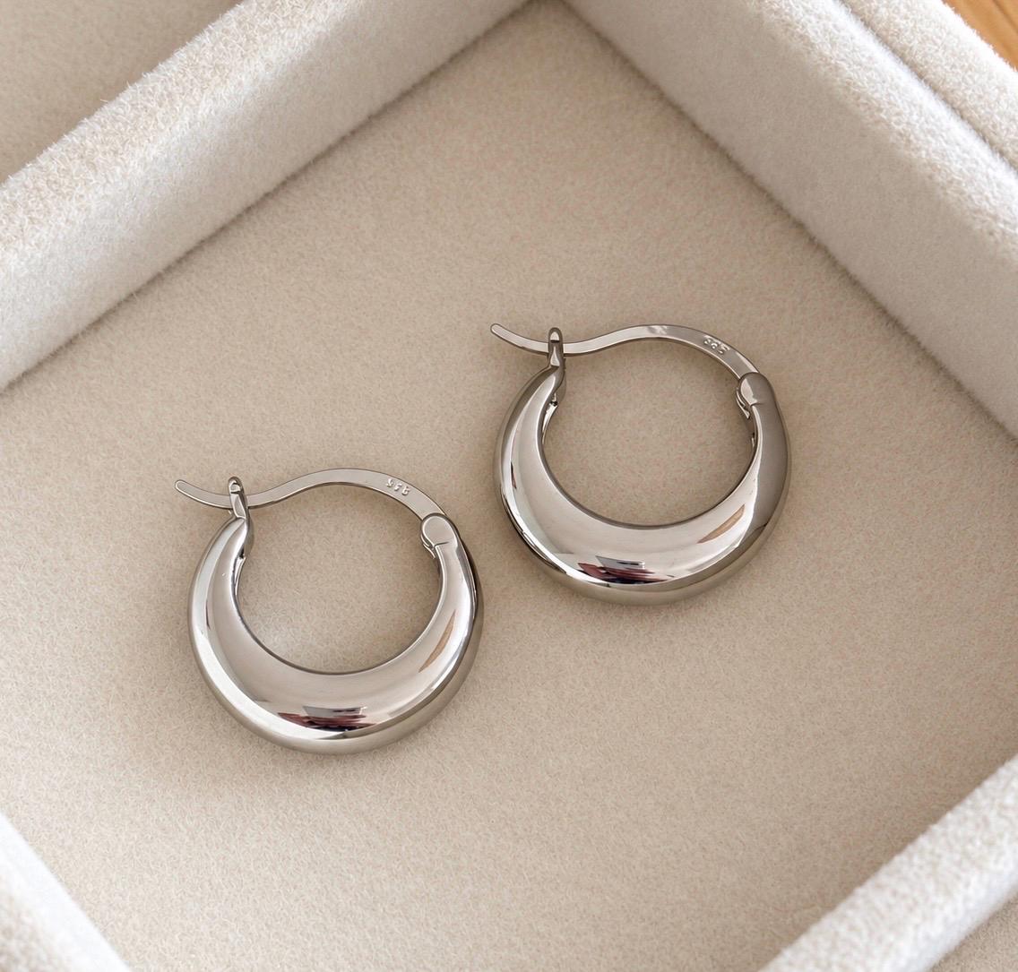 Polished silver sterling silver chunky crescent hoop earrings